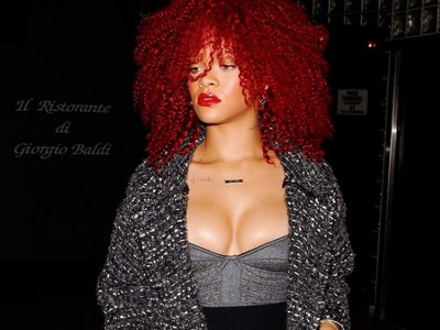 Rihanna exclusive pics! 