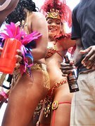 Rihanna nude 13