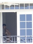 Rihanna nude 0