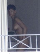 Rihanna nude 1