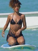 Rihanna nude 5