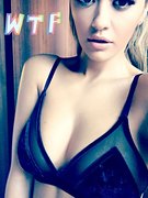 Rita Ora nude 12