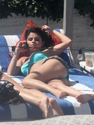 Selena Gomez nude 0