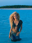 Shakira nude 3