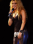 Shakira nude 595