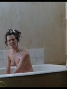 Sigourney Weaver nude 5