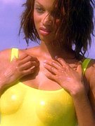 Tyra Banks nude 55