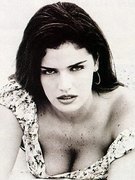 Vanessa De-Oliveira nude 4