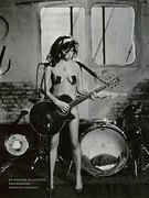 Winehouse Amy nude 15
