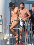 Alessandra Ambrosio nude 12