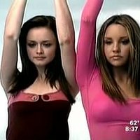 Excusive photoshoot with Alexis Bledel!