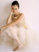 Alexis Bledel nude 4
