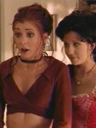 Alyson Hannigan nude 16