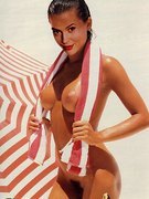 Alyssa Milano nude 621