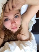 Amanda Fuller nude 0