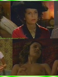 Amelia De-La-Rochefoucauld