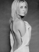 Angelica Wallgren nude 5