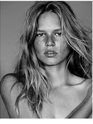 Anna Ewers nude 2