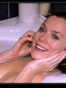 Anna Friel nude 21