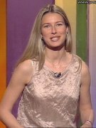 Anne Igartiburu nude 17