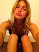 Annie McGinty nude 113