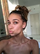 April Love nude 16