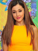 Ariana Grande nude 0