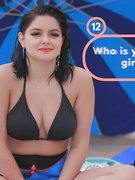 Ariel Winter nude 32