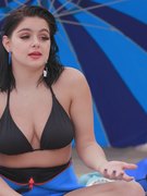 Ariel Winter nude 48
