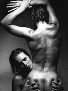 Arlow Vyninka nude 5