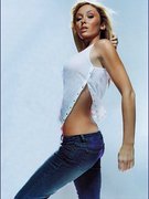 Atomic Kitten nude 32