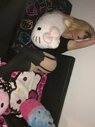 Avril Lavigne nude 20