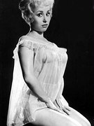 Barbara Windsor nude 3