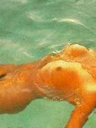 Beatriz Salomon nude 4