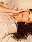 Bella Hadid nude 7