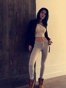Bella Thorne nude 1