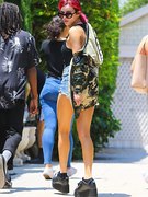 Bella Thorne nude 9