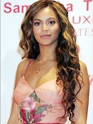 Beyonce Knowles nude 121