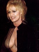 Bobbie Bresee nude 8