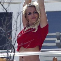Britney Spears wears casual clothes