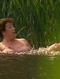 Caroline Quentin
