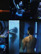 Carrie Anne Moss nude 24
