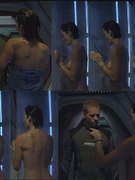 Carrie Anne Moss nude 32