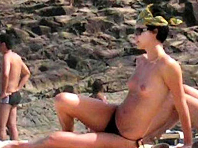 Charlize Theron nudes summary