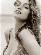 Cindy Crawford nude 27