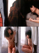 Daphne Zuniga nude 30