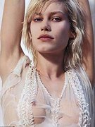 Delfine Bafort nude 31