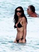 Demi Moore nude 2