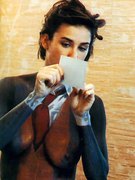 Demi Moore nude 90