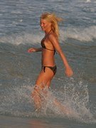 Denise Outen Van nude 25